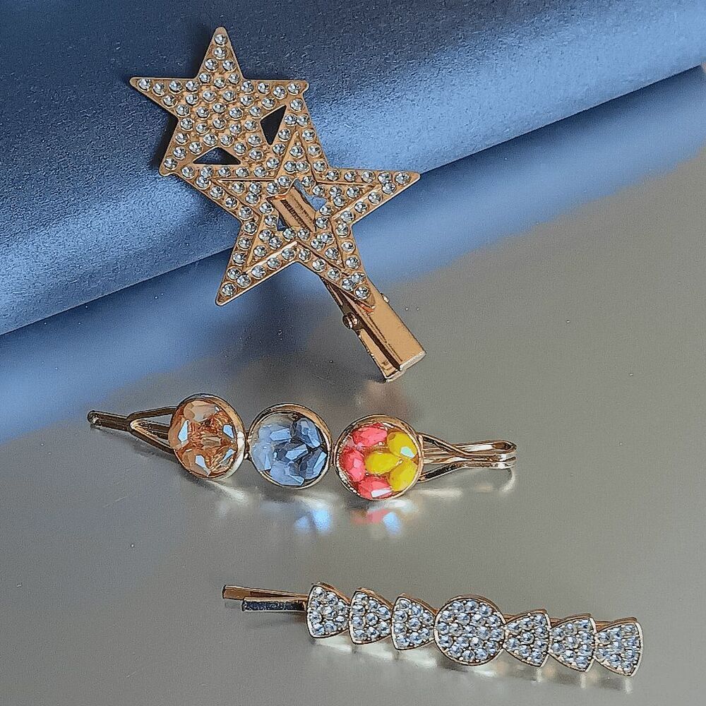 Three Pieces Star Pin Hair Accessory Set - Picture 11 of 13
